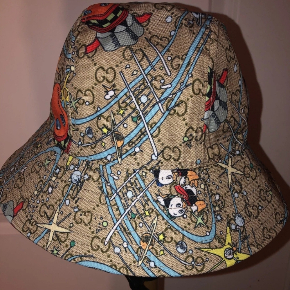 Authentic Gucci Disney Donald Duck Bucket Hat NWOT - Picture 3 of 8